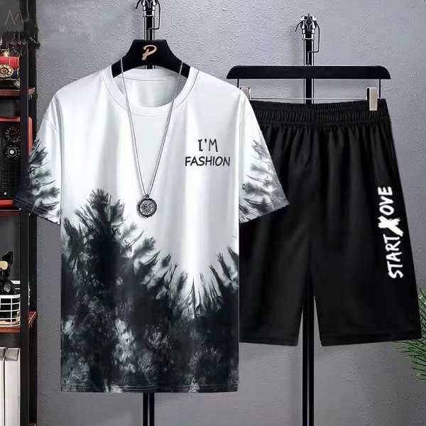 ホワイト05/Tシャツ+ブラック/ショートパンツ