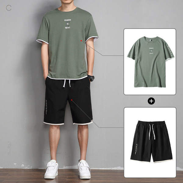 アーミーグリーン/Tシャツ+ブラック/パンツ（5分丈）