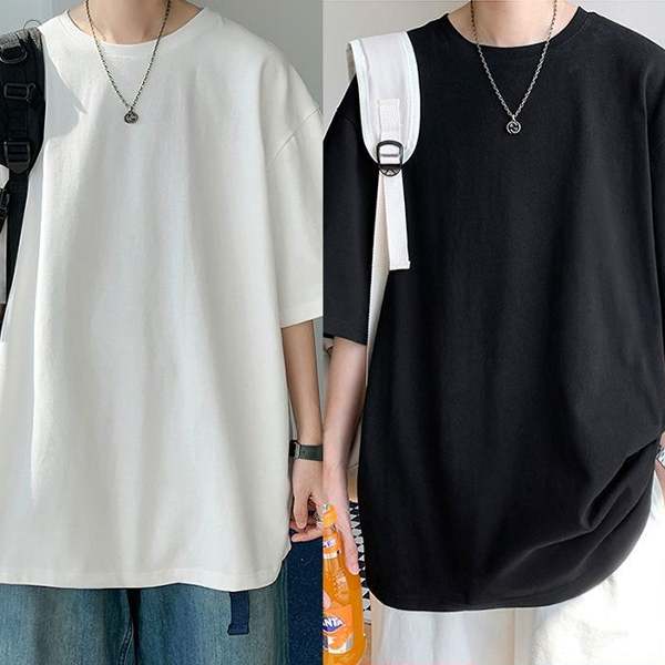 ホワイト/Tシャツ+ブラック/Tシャツ