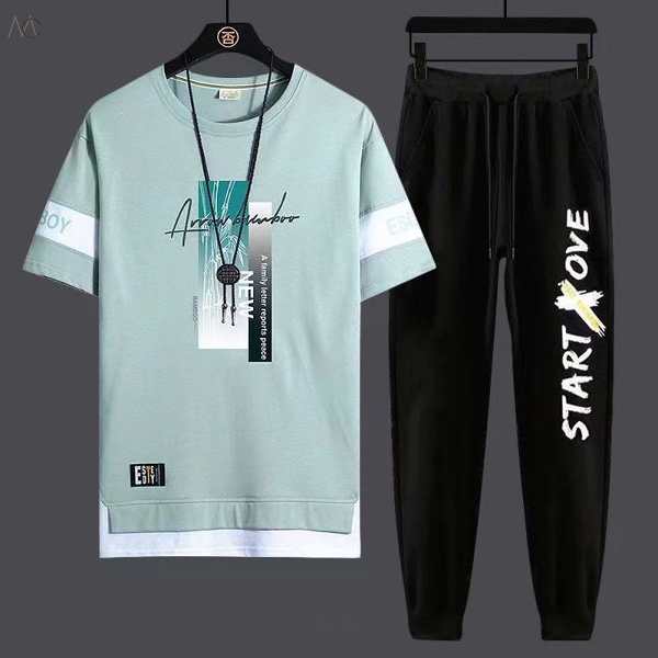 グリーン2/Tシャツ+ブラック/パンツ