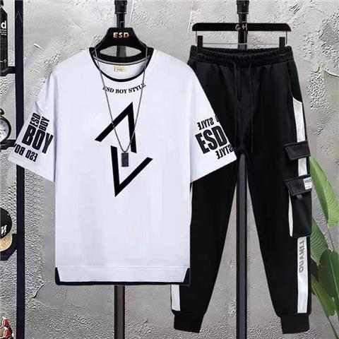 ホワイト01/Tシャツ+ブラック/カジュアルパンツ